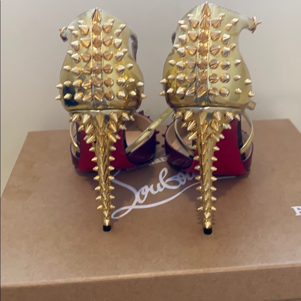 Brand New Christian Louboutin - Picture 5 of 9